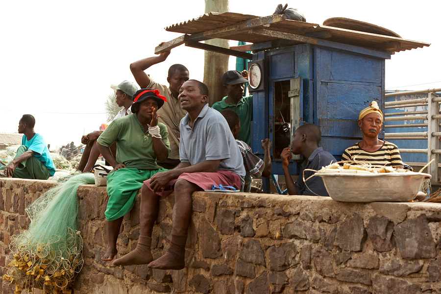 351   Harbour scene   Elmina